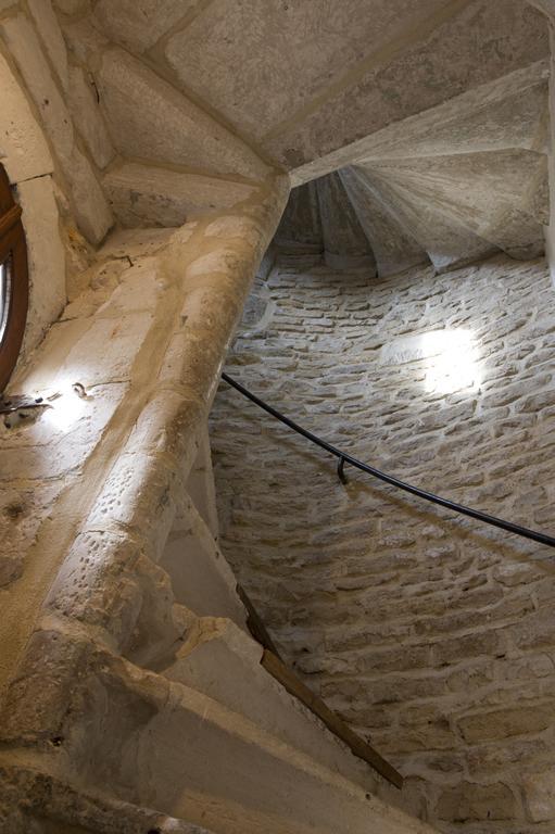 Hotel Restaurant Des Remparts Chaumont  Eksteriør billede